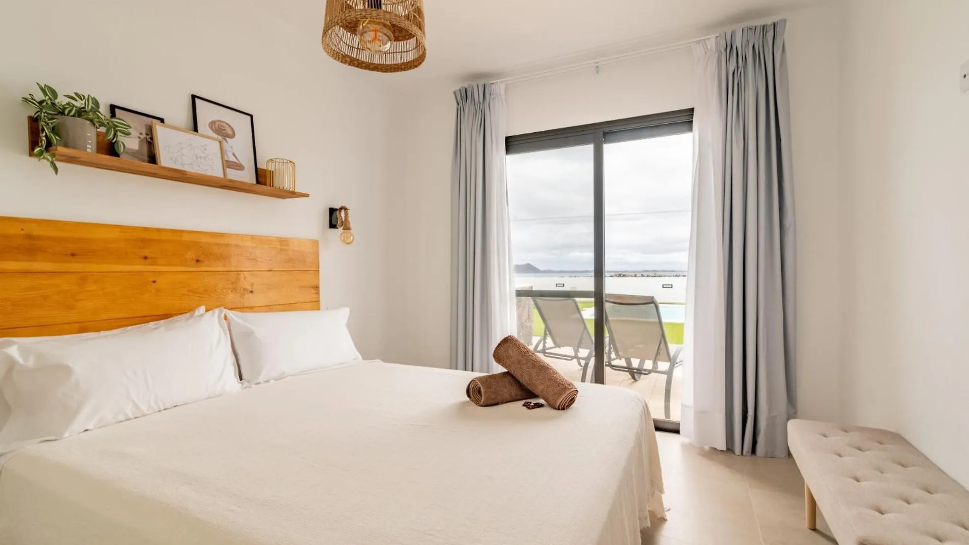 Sea Breeze Pool, Amazing View, Air Conditioning (Adults Only) Corralejo 0*,  Spanyolország